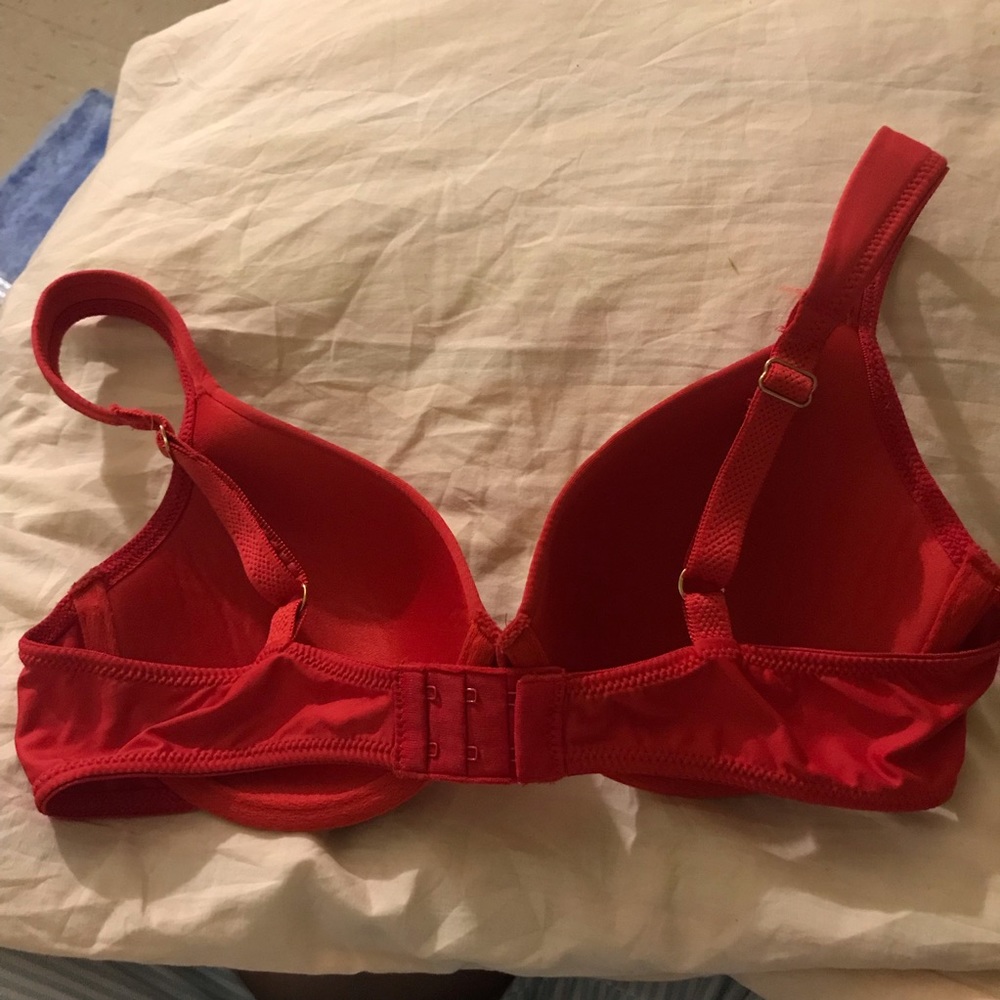 Cute bra - Picture 2 of 3